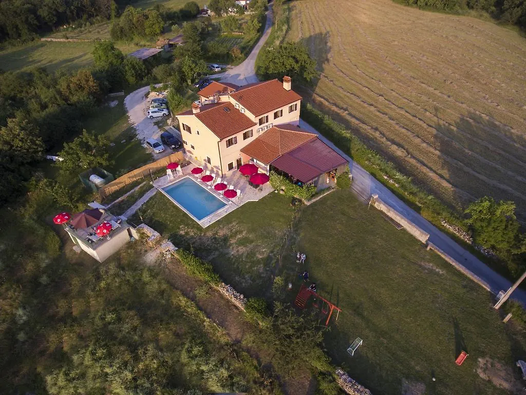 Bed And Breakfast Rogocana Labin  3*, Labin (Istria)