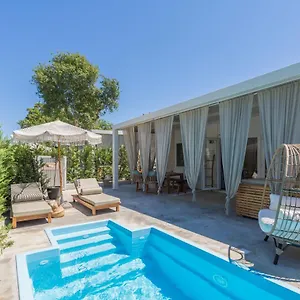 4* Village de vacances Polidor Camping Resort