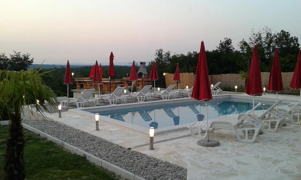 Bed And Breakfast Rogocana Labin  Maison d'hôtes